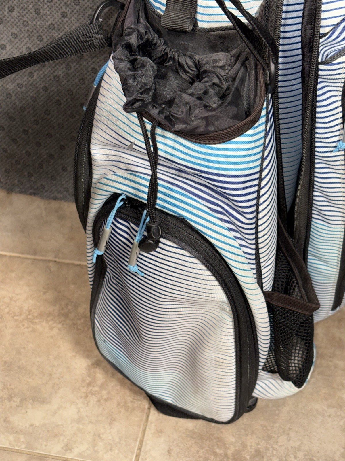 Nike Golf Performance Hybrid 8-14 Way Cart/Carry Stand Golf Bag Blue/White/Black