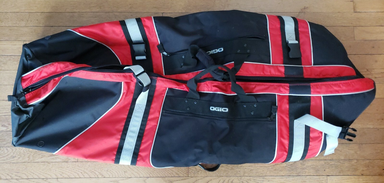 OGIO Destination Padded Wheels Rolling Golf Travel Bag Black Red Gray