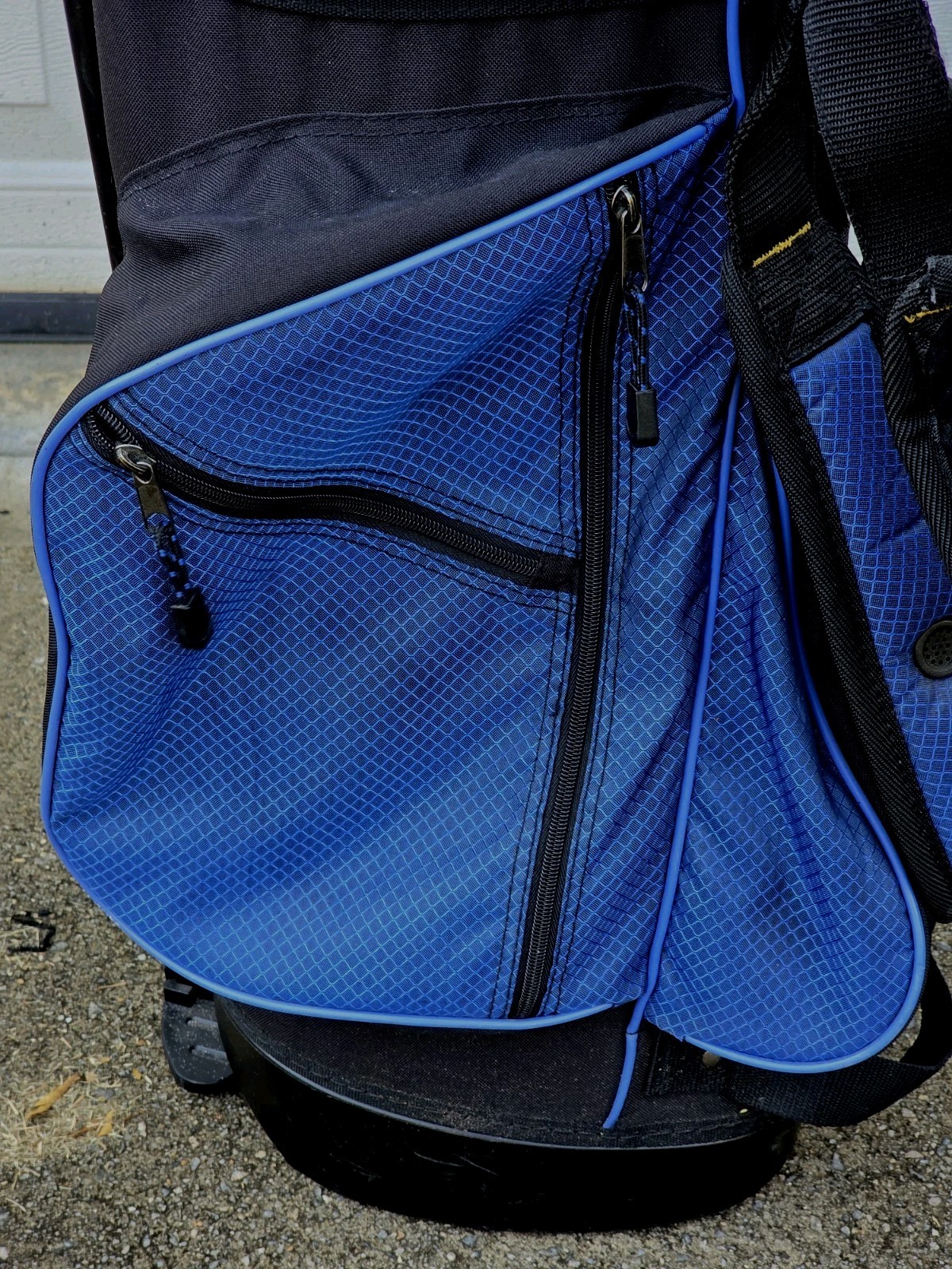 Wilson Levitator Golf Stand Bag Double Straps Rain Hood 5-Way 5 Pockets EUC