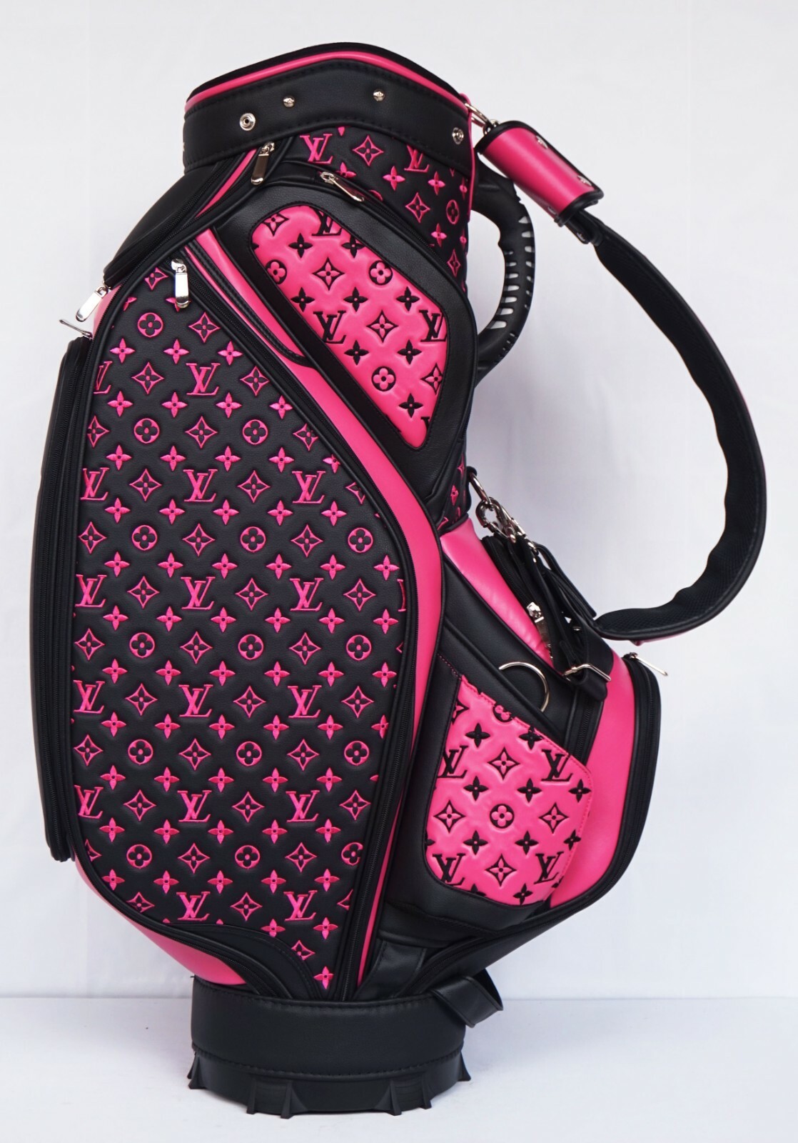 CUSTOMISED GOLF STAFF TOUR BAG – your name, your logo, your colors!