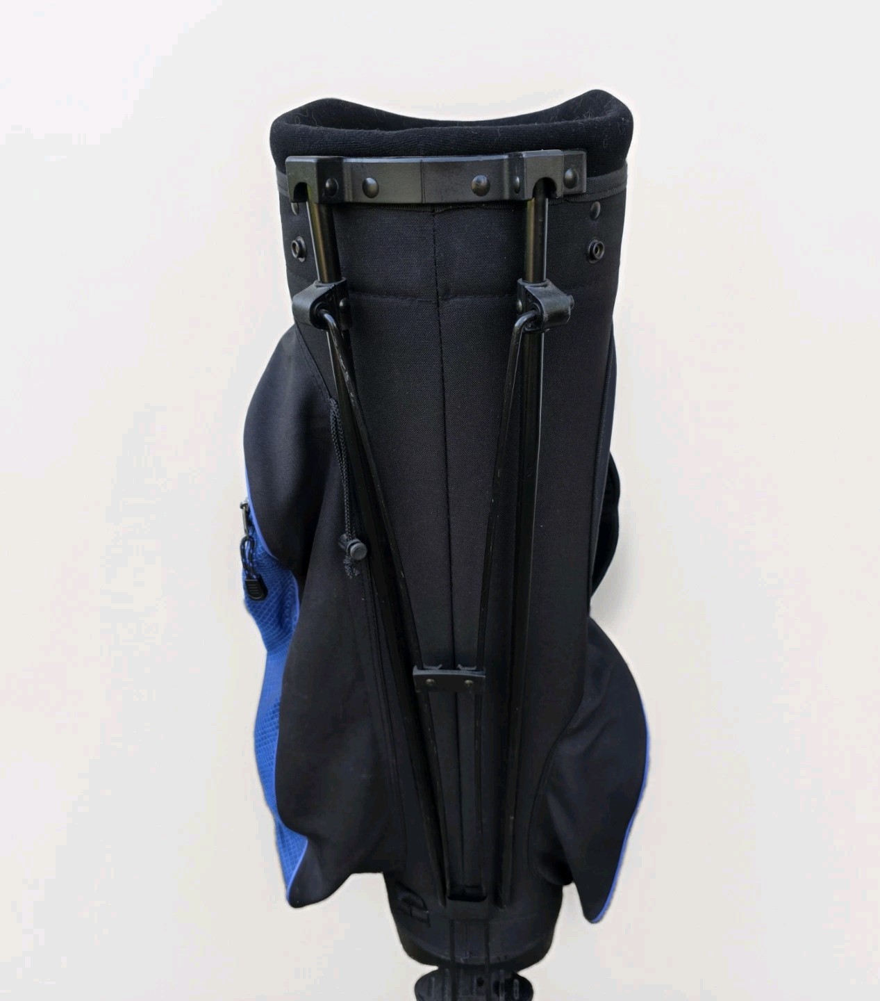 Wilson Levitator Golf Stand Bag Double Straps Rain Hood 5-Way 5 Pockets EUC