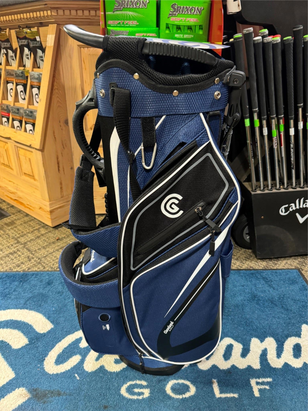 CLEVELAND GOLF STAND BAG! NAVY / BLACK NEW! MAKE OFFER!