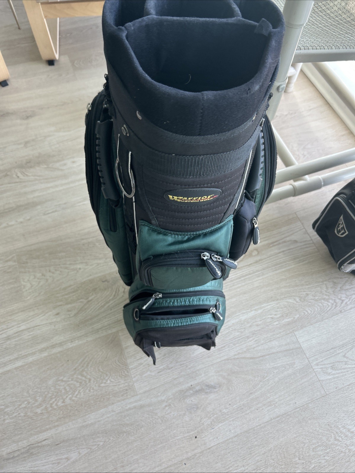 Warrior Custom Golf Cart Bag – 7 Way Divider – Black/Green – Includes Rain Hood