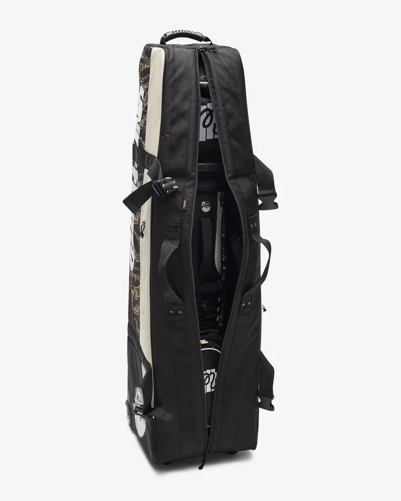 [Malbon Golf X Undefeated] Travel Golf Bag – Black + Tiger Camo
