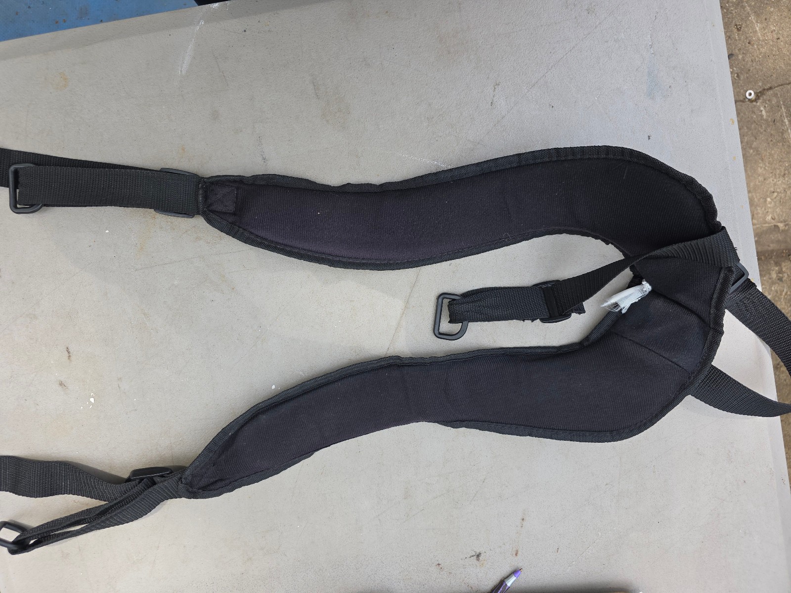 26II52 STRATA GOLF BAG STRAP YOKE, VERY GOOD CONDITION