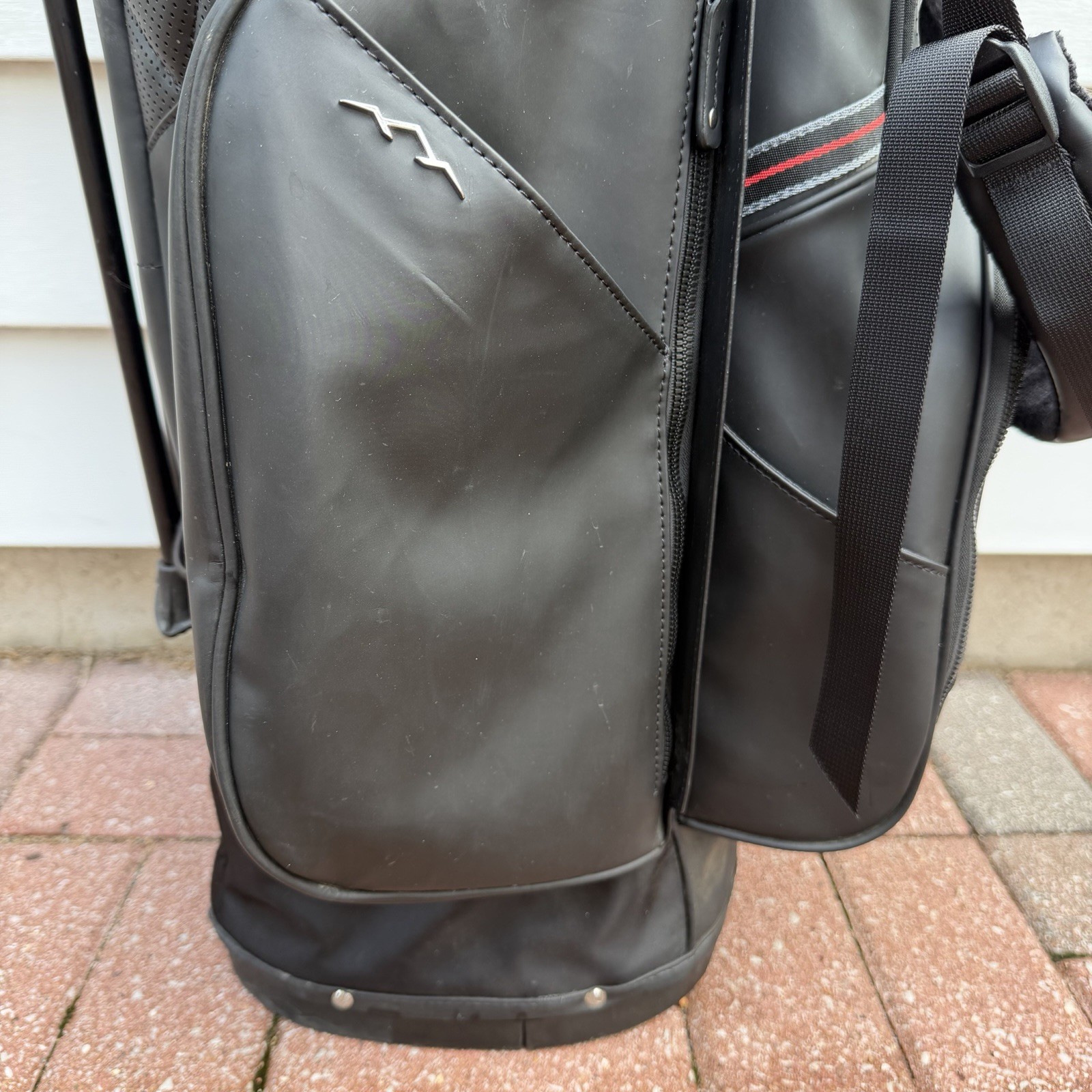 Sun Mountain Matchplay 14 Way Stand Golf Bag Black Vinyl Faux Leather Quilted