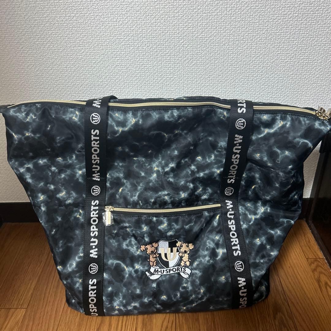 M.U SPORTS Boston Golf Bag Black Marble Character Embroidery Used