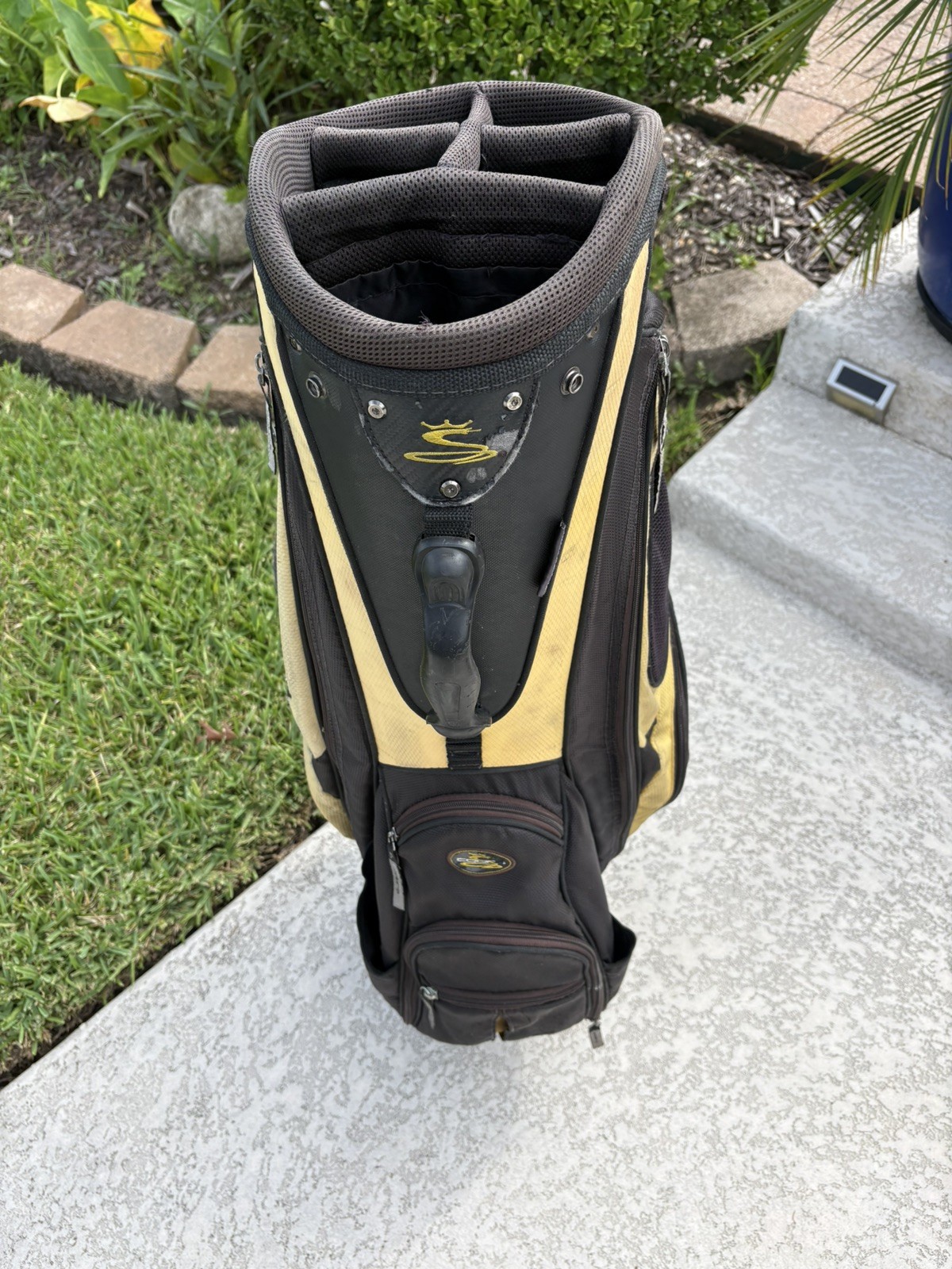 Cobra Black/Yellow Carry Bag 5 Way – 12 Pockets, Rain Cover Included