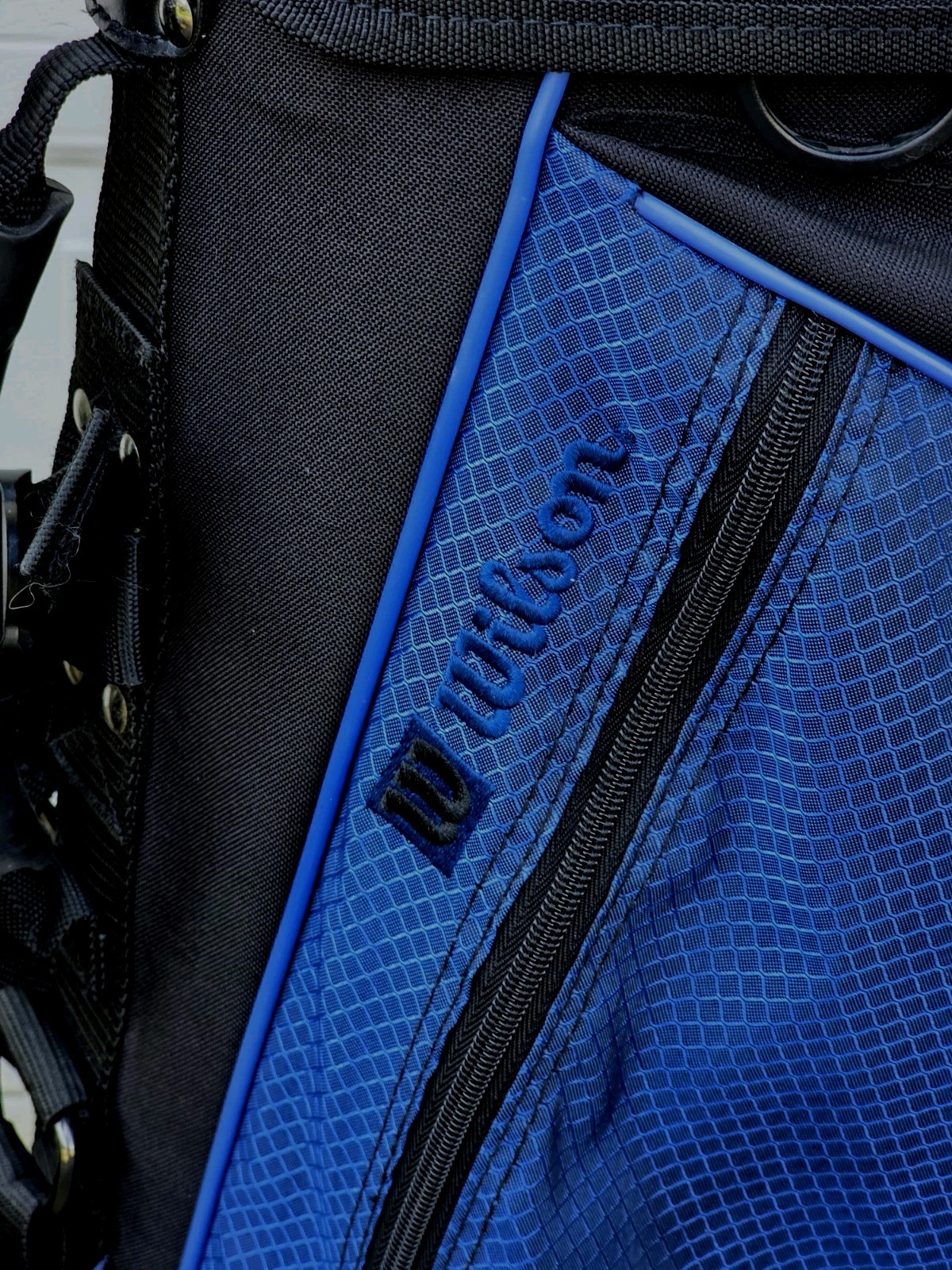 Wilson Levitator Golf Stand Bag Double Straps Rain Hood 5-Way 5 Pockets EUC