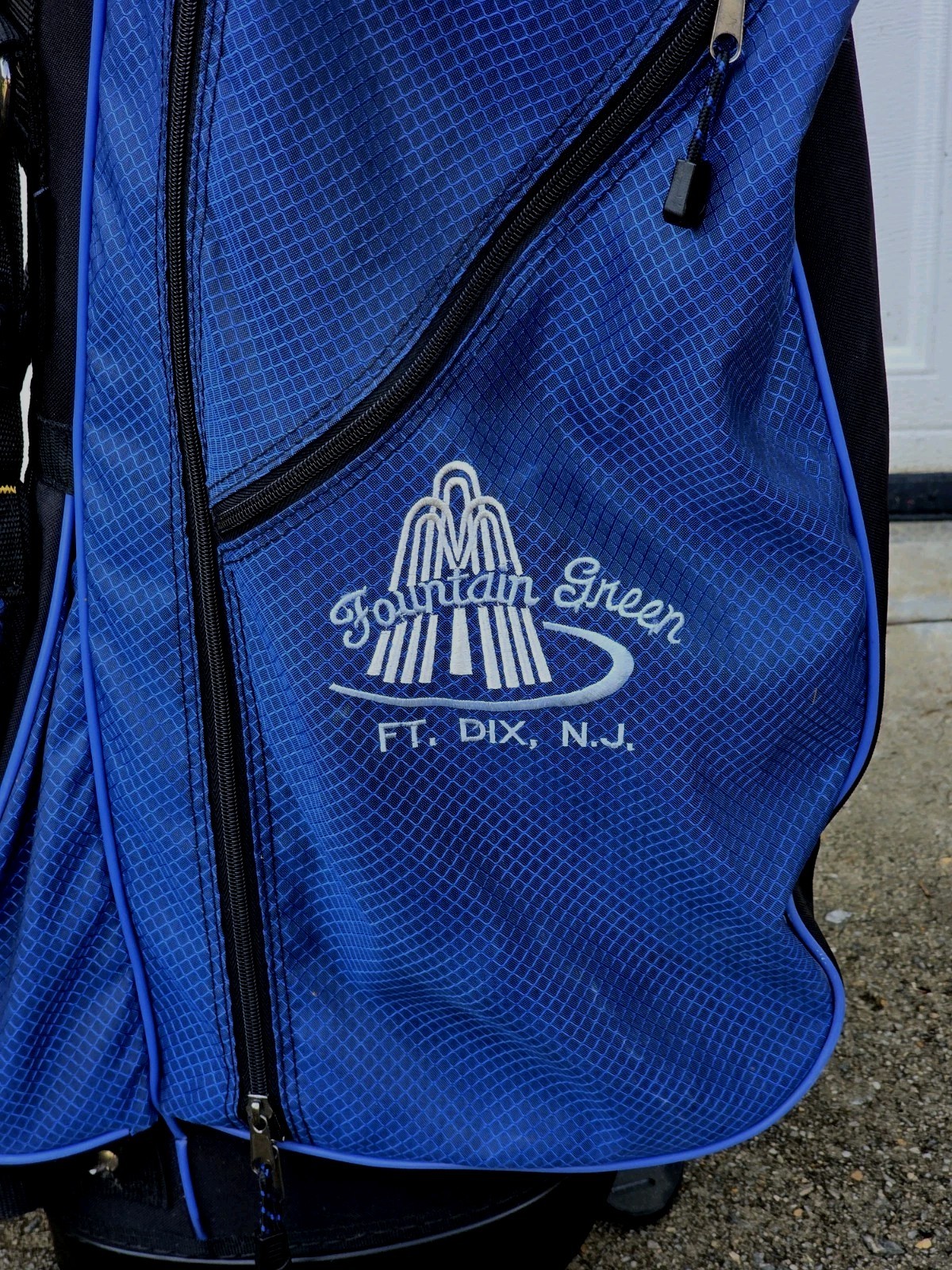 Wilson Levitator Golf Stand Bag Double Straps Rain Hood 5-Way 5 Pockets EUC